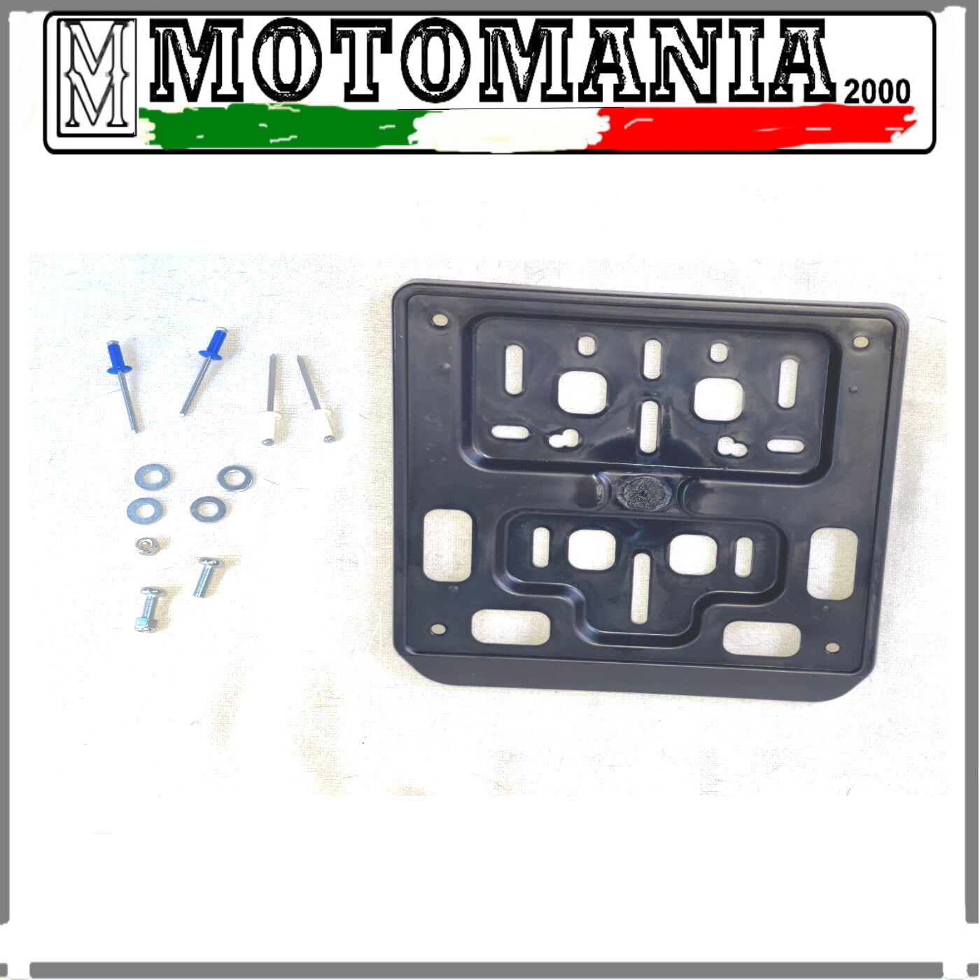 PORTA TARGA SCOOTER COMPLETO DI RIVETTI VITI RONDELLE E 2 DADI AUTO BLOCCANTI
