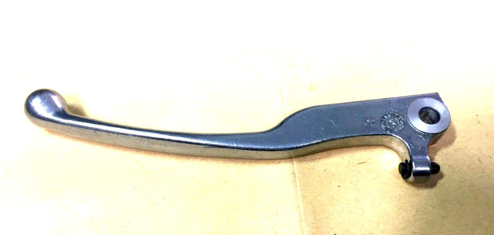 AP8218288 BRAKE LEVER RIGHT ORIGINAL APRILIA GULLIVER 50 H20-HABANA 125-SR 12...