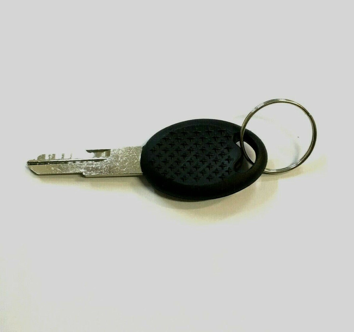 KEY SKETCH APRILIA SCARABEO 50 1993 TO 2005 *