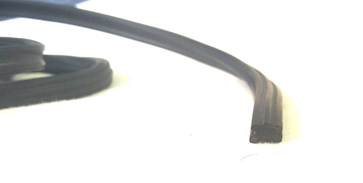 Gomma strisce pedana nera per Vespa d'epoca mod. stretto cm 10x7 metri 4,5