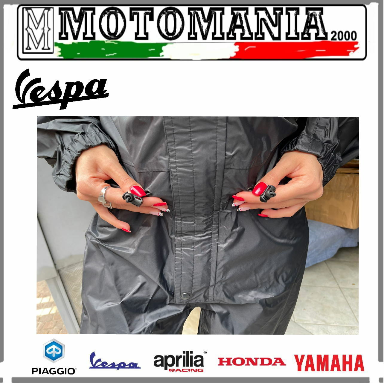 TUTA NERA DA PIOGGIA UN PEZZO PIAGGIO VESPA ORIGINALE