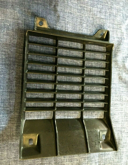 BLACK RADIATOR GRILLE CAGIVA FIN GOLD 125 S2 1986 M8 ENGINE