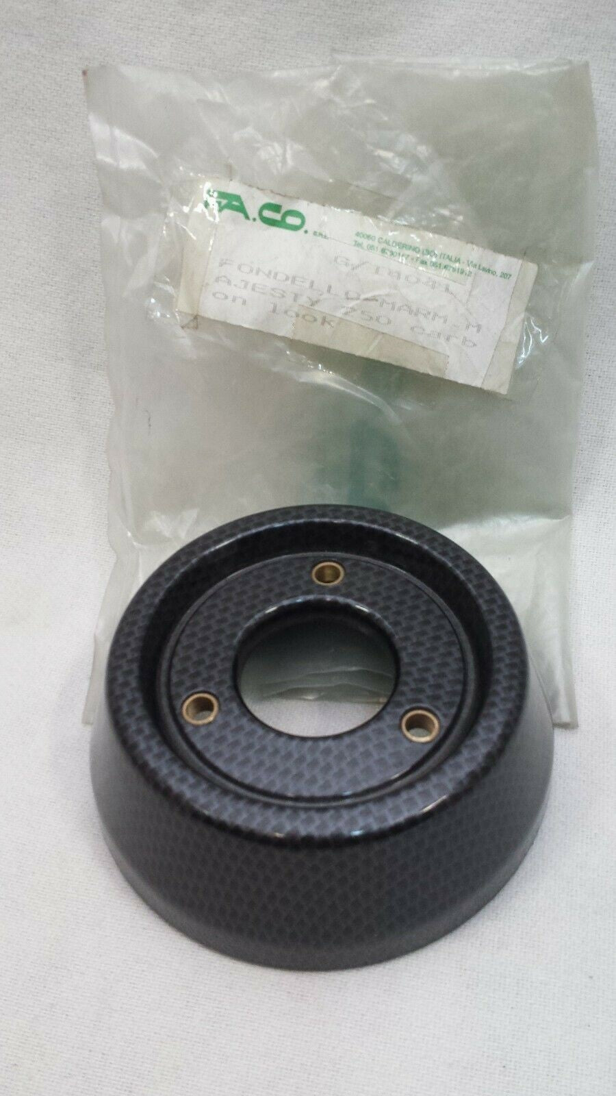 MAJESTY EXHAUST MUFFLER COVER - VERSITY - X-MAX 250 CARBON