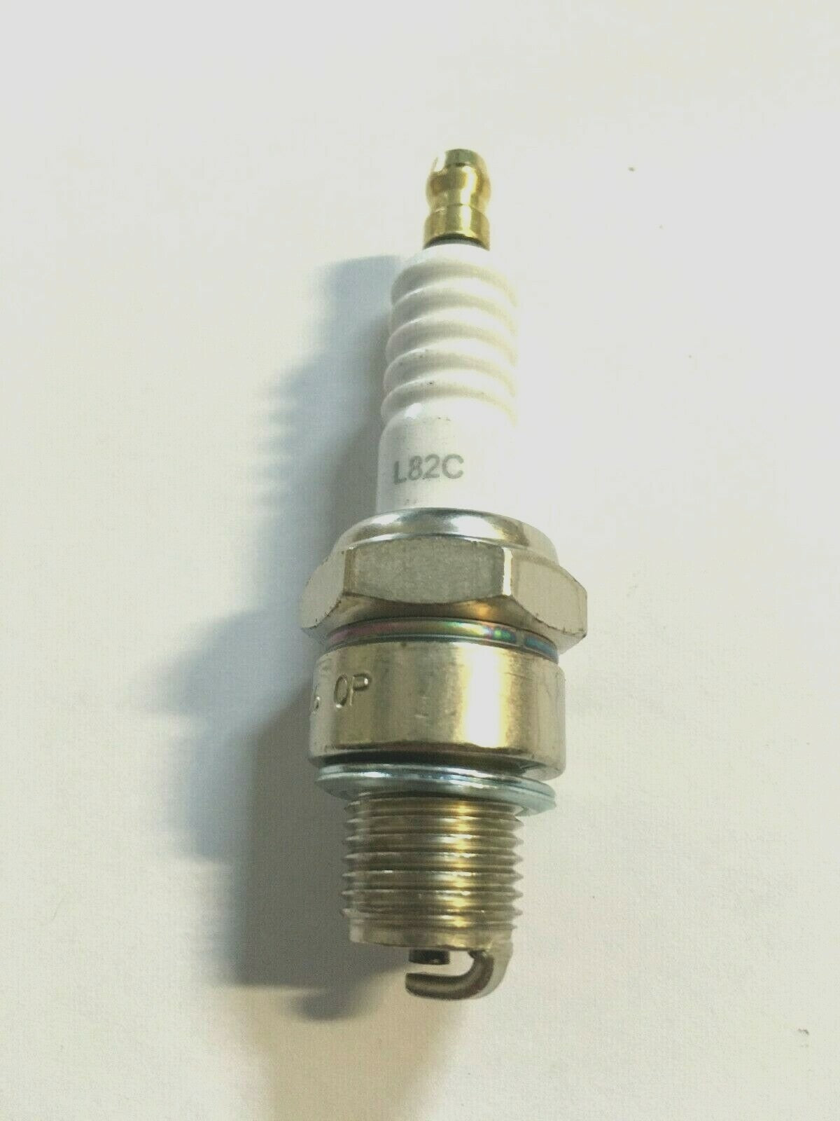 246210130 CANDELA PASSO CORTO PIAGGIO VESPA 50/125/150 APRILIA SCARABEO 50 *