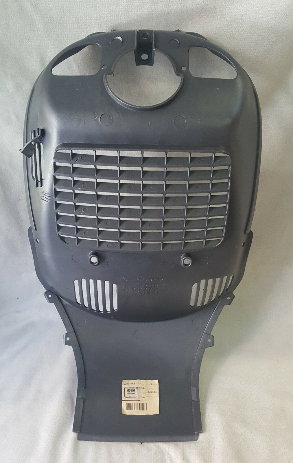 62093400E8 PIAGGIO ORIGINALE VANO RUOTA ANTERIORE PER BEVERLY 125-200 2003