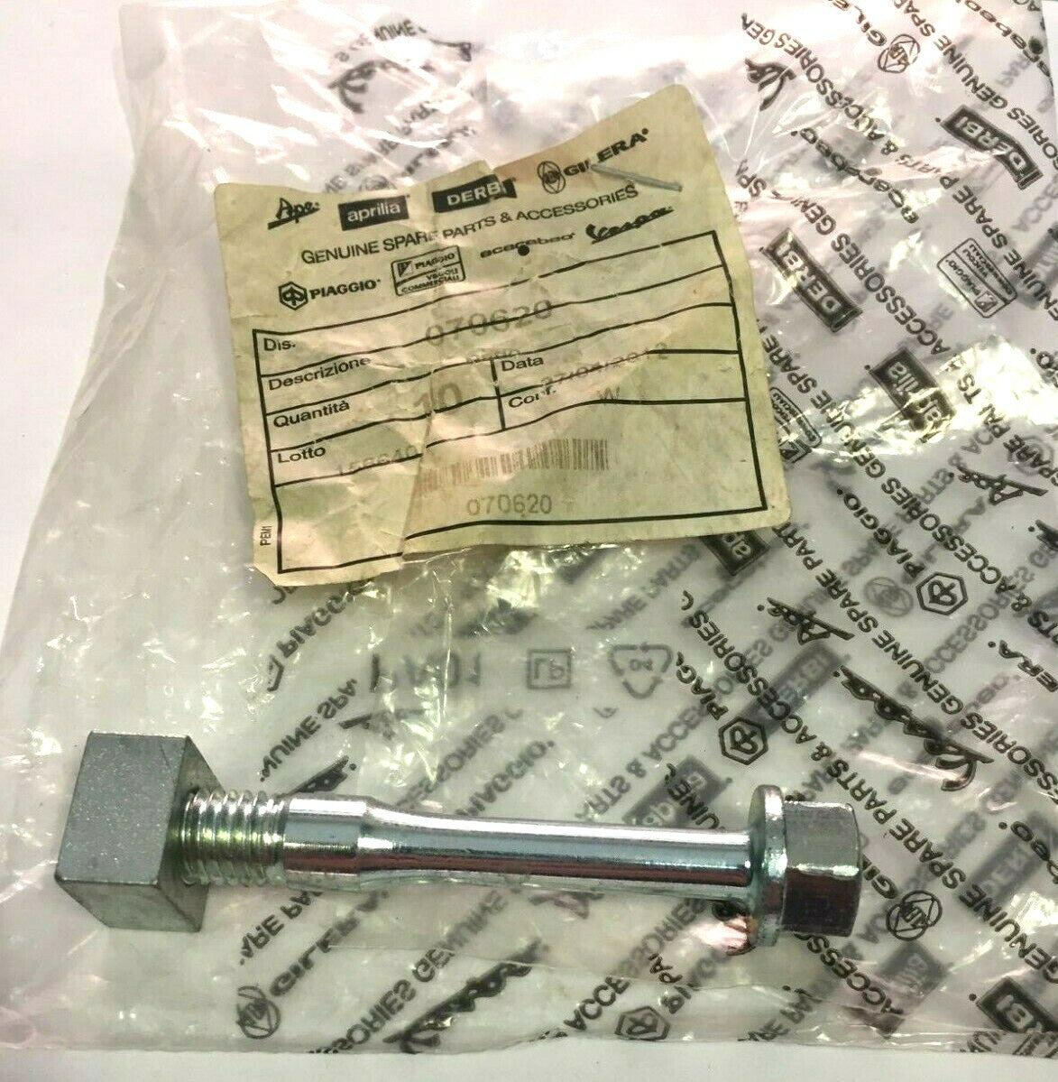 015542-070620 SCREW PLUS NUT FIXING HANDLEBAR Piaggio Vespa PK XL