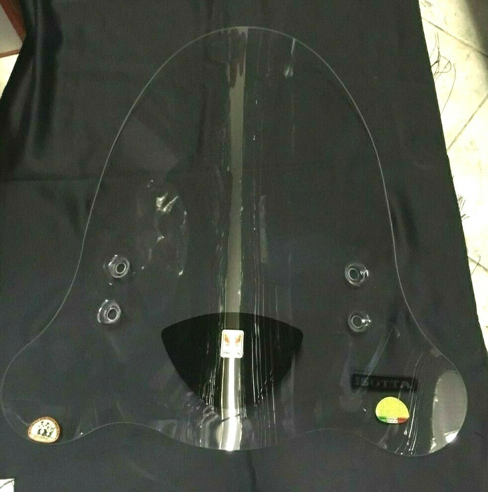 E41 ISOTTA WINDSCREEN FOR YAMAHA BOOSTER 50 COMPLETE WITH ATTACHMENTS*