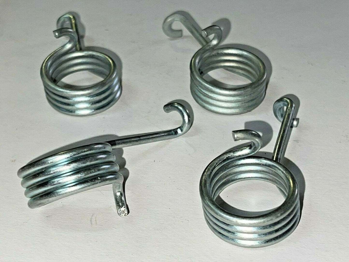 60010966 MOLLA AGGIUNTIVA PER LEVA COMANDO ARIA CARBURATORE STARTER VESPA 125 *