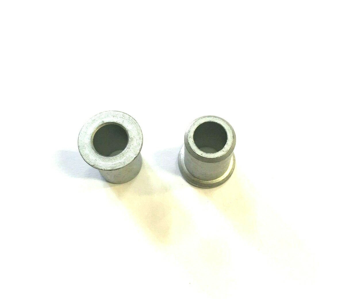 AP8102961 MIRROR BASE SPACER LEONARDO 125/150 1999 TO 2004 *