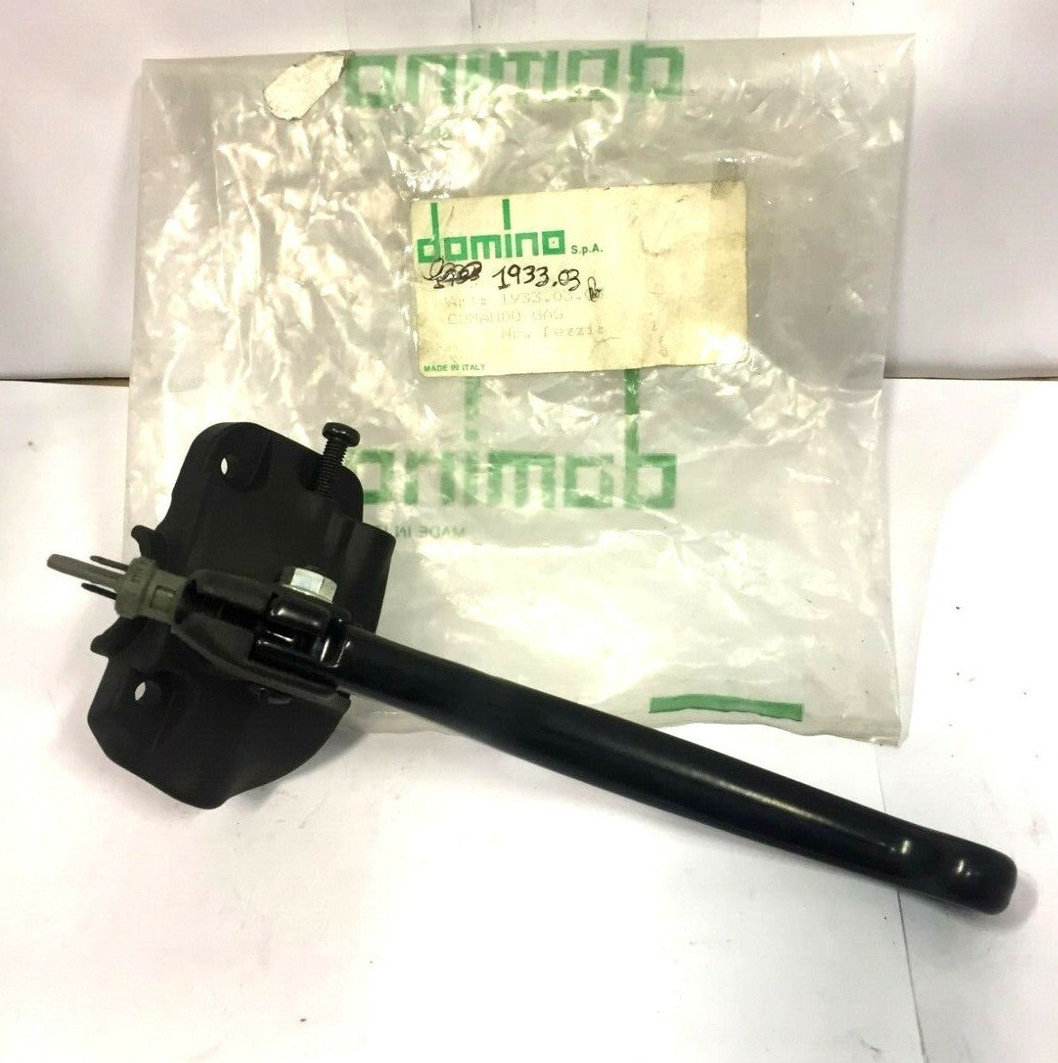 1933.03 DX GAS CONTROL DOMINO APRILIA SCARABEO 50 WITHOUT KNOB