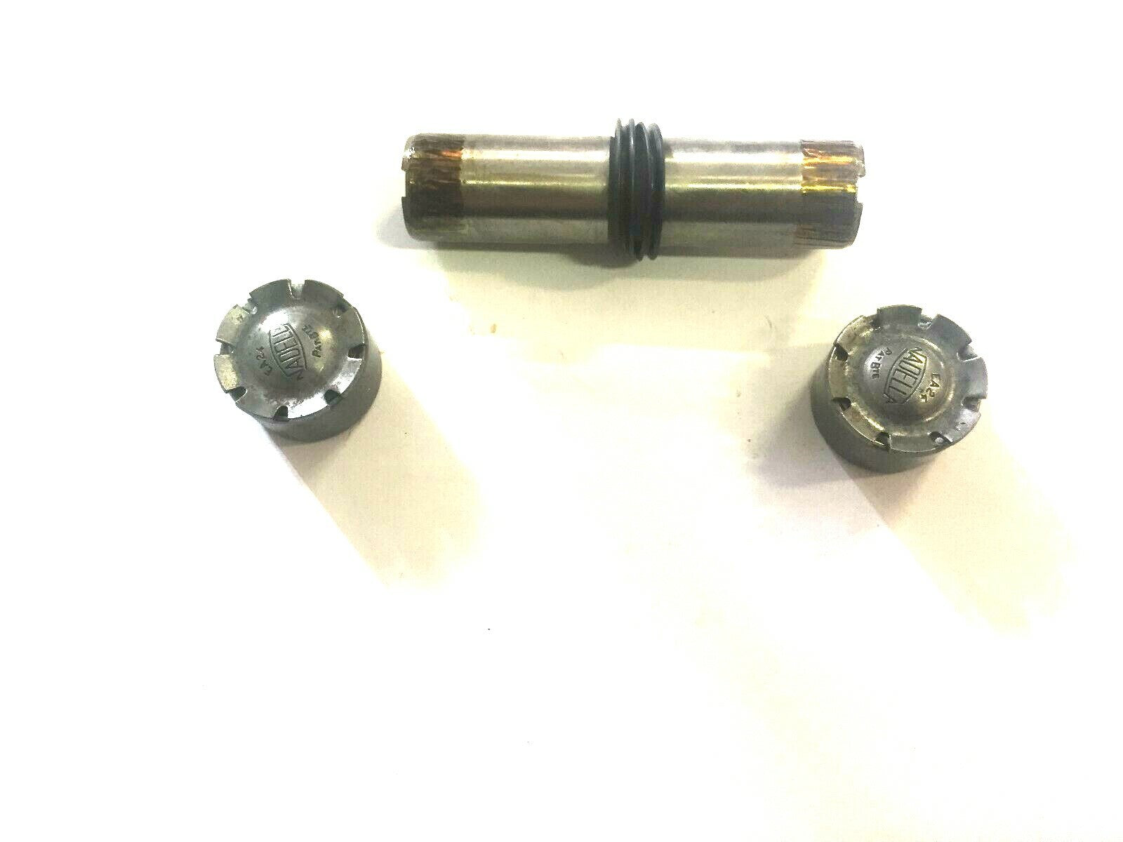 PERNO SNODO FORCELLA  ANTERIORE APE MP P501-P601-P601V LUNGHEZZA ASSE mm74 mm18*