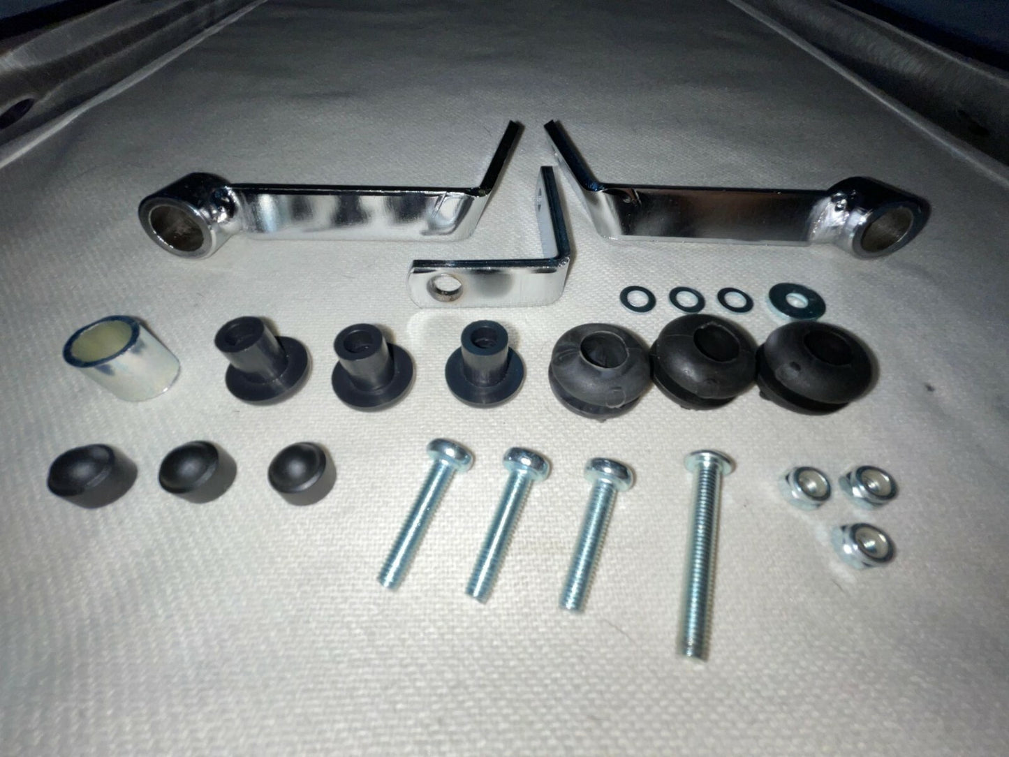 BEVERLY 300 SMOKE DOME COMPLETE WITH 2010 HIGH ATTACHMENTS NEW DESIGN