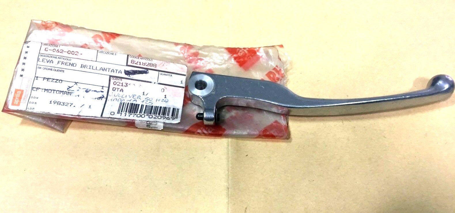 AP8218288 BRAKE LEVER RIGHT ORIGINAL APRILIA GULLIVER 50 H20-HABANA 125-SR 12...