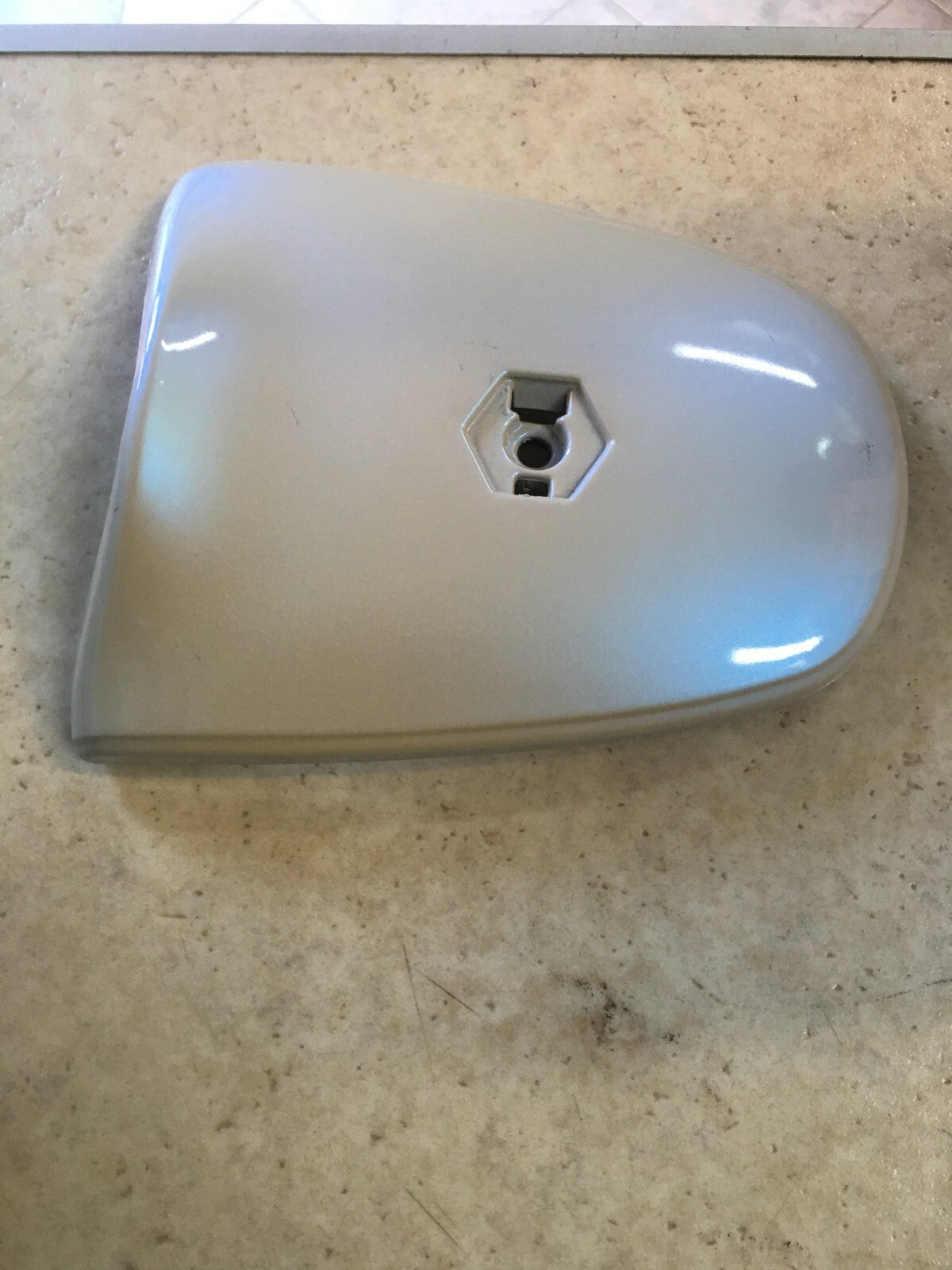 COPERCHIO SCUDO ANTERIORE VERNICIATO BIANCO