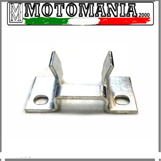 Vespa PK XL 50/125 SEAT CLOSURE BRACKET*