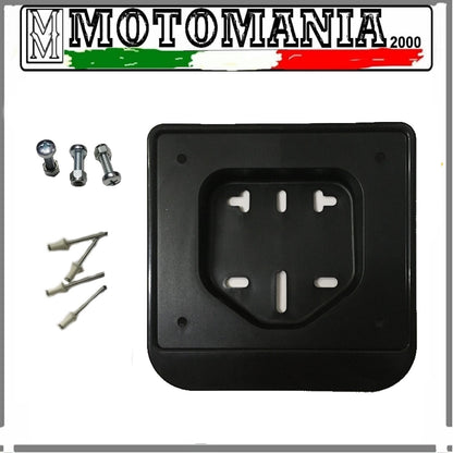 KIT PORTA TARGA E CORNICE CROMATA SCOOTER 50 CC COMPLETO DI VITI E RIVETTI  *