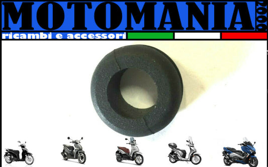 702195 ORIGINAL PIAGGIO LIBERTY 50 RST LUGGAGE RACK ATTACHMENT RUBBER *
