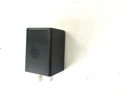 T-251  INTERM. ELETTR.12 V CORRENTE CONTINUA PIAGGIO VESPA PK 50-80-100-125