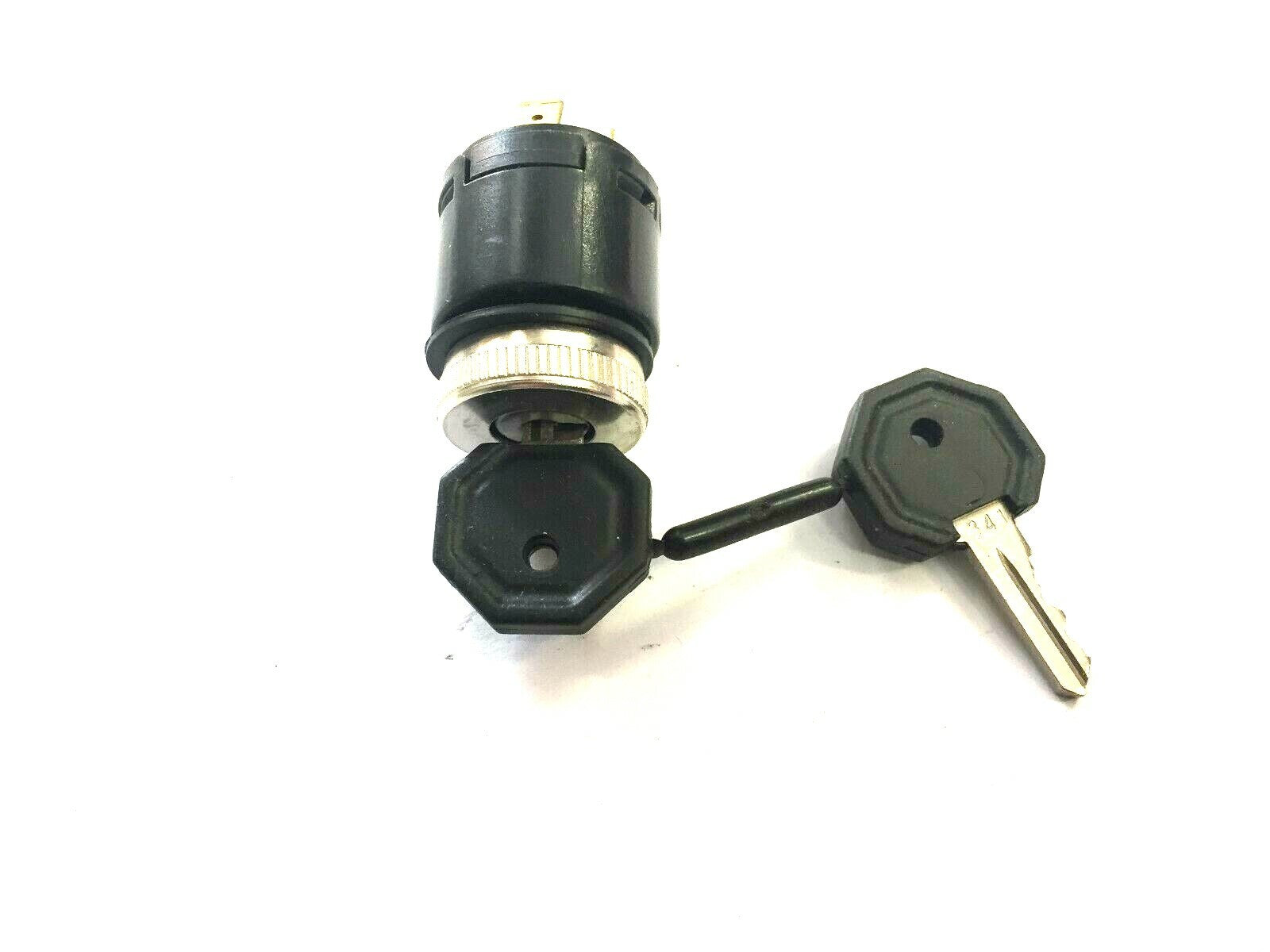 P86 BOSATTA SQUARE W/ KEY 3 WAY ATT.FASTOM PIATT X MOTO and MOPEDS