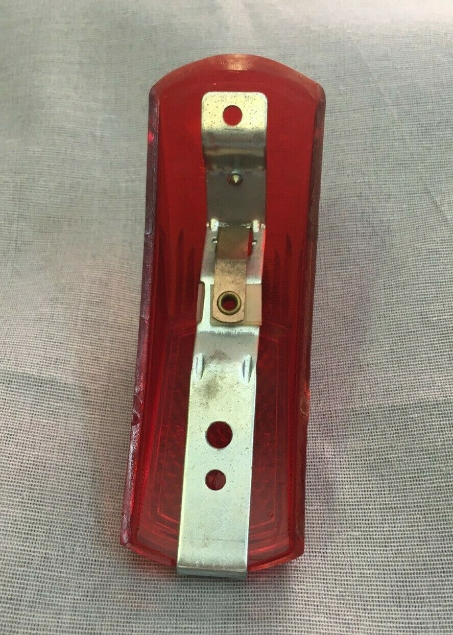 PLASTICA STOP COMPLETA DI PORTALAMPADA SENZA GUARNIZIONE BOXER 1-2, BRAVO