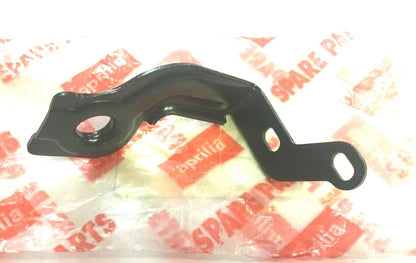AP8134496 TOP RADIATOR SUPPORT BRACKET APRILIA LEONARDO 250 99/04