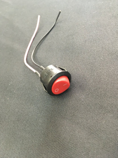 12V 01 UNIVERSAL ON-OFF SWITCH FOR CARS AND MOTORCYCLES