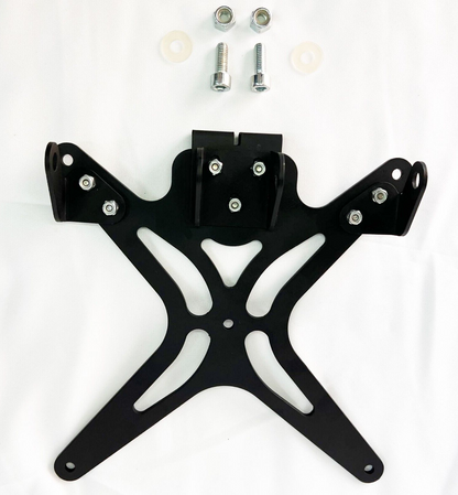 UNIVERSAL LICENSE PLATE HOLDER FOR MOTORCYCLES AND SCOOTERS *