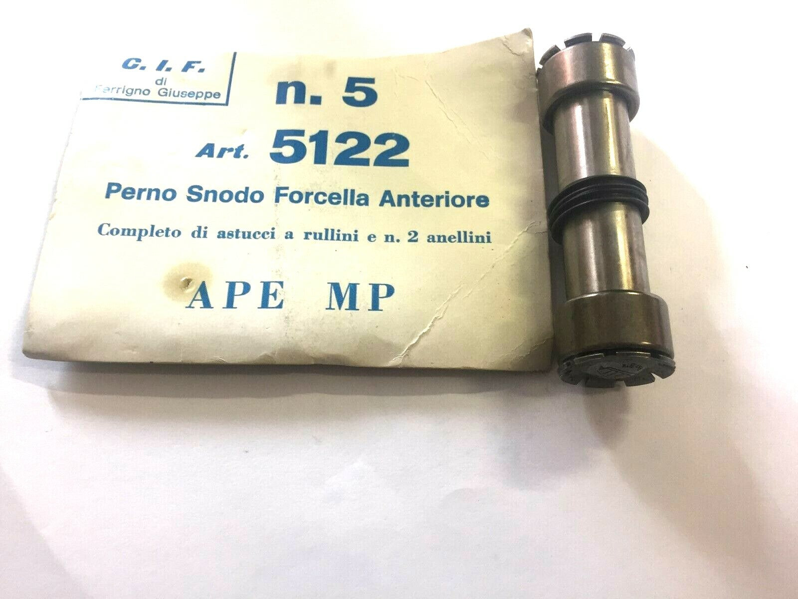 PERNO SNODO FORCELLA  ANTERIORE APE MP P501-P601-P601V LUNGHEZZA ASSE mm74 mm18*